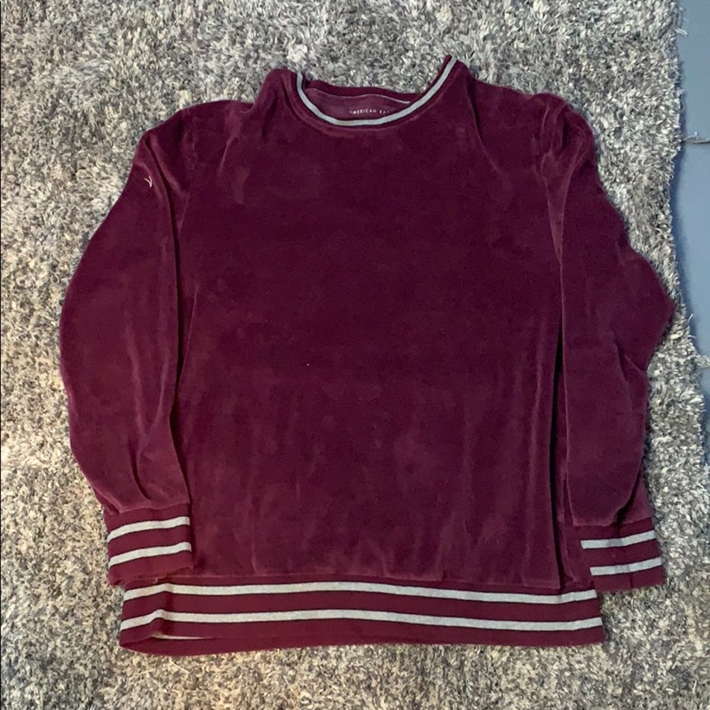 Maroon crew neck